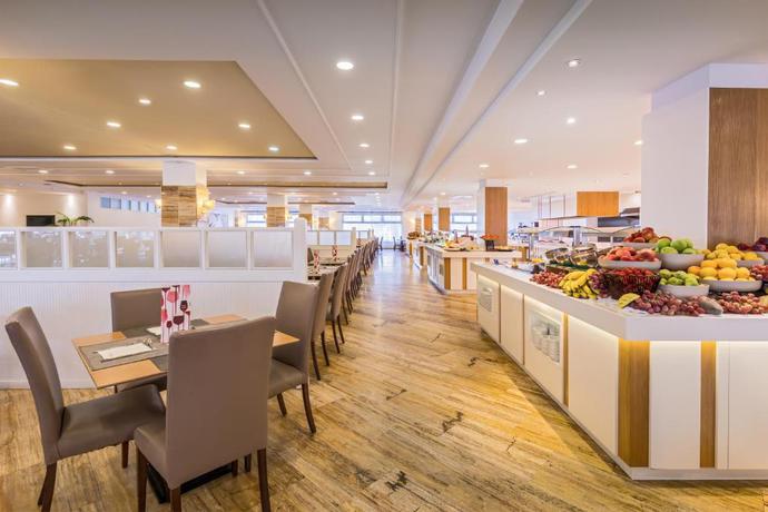 Imagen de los interiores del Hotel Smy Isla Cristina. Foto 14