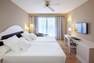 Imagen de la habitación del Hotel Smy Isla Cristina. Foto 7