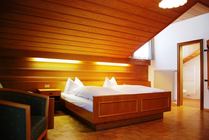 Imagen de la habitación del Hotel Smy Koflerhof Wellness and Spa Dolomiti. Foto 8