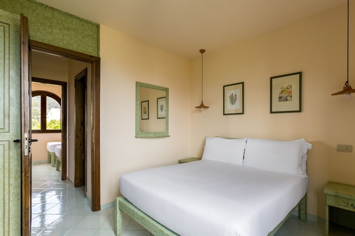 Imagen de la habitación del Hotel Smy La Tonnara Di Bonagia Sicilia. Foto 3