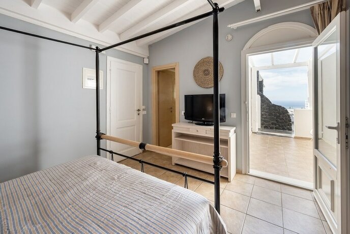 Imagen general del Hotel Smy Santorini Suites and Villas. Foto 4
