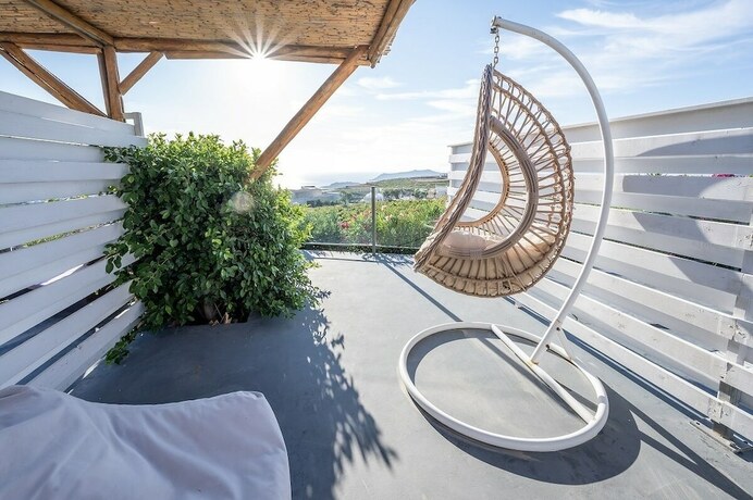 Imagen de la habitación del Hotel Smy Santorini Suites and Villas. Foto 20