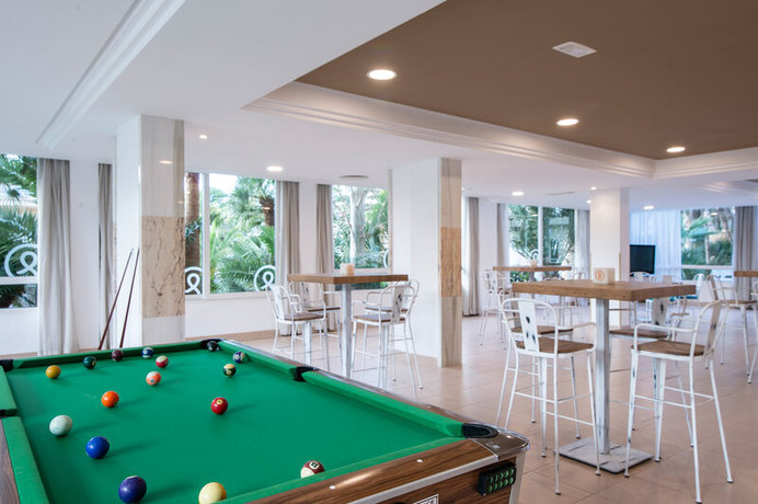 Imagen de los interiores del Hotel Smy Vistamar Portocolom. Foto 7