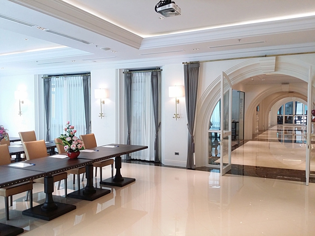 Imagen de los interiores del Hotel Sn Plus - Sha Plus. Foto 13