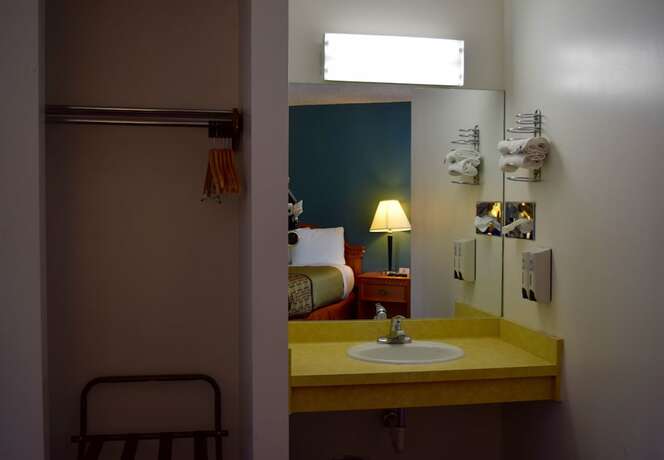 Imagen general del Hotel Snelling Motel. Foto 5