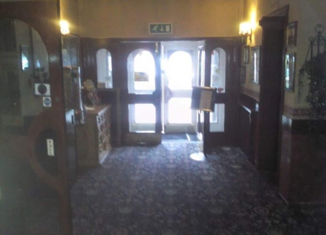 Imagen de los interiores del Hotel Sneyd Arms. Foto 18