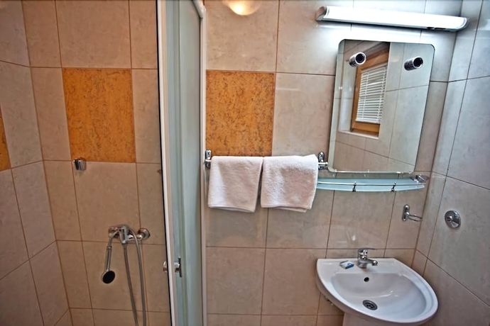 Imagen de la habitación del Hotel Snje&scaron;ko. Foto 14