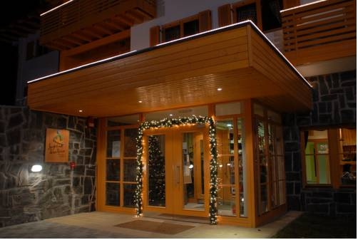 Imagen general del Hotel Snjezna Kraljica. Foto 2