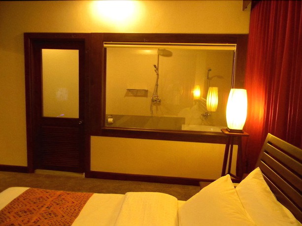 Imagen de la habitación del Hotel Snk. Foto 8