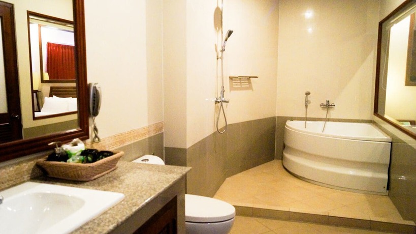 Imagen de los interiores del Hotel Snk. Foto 20