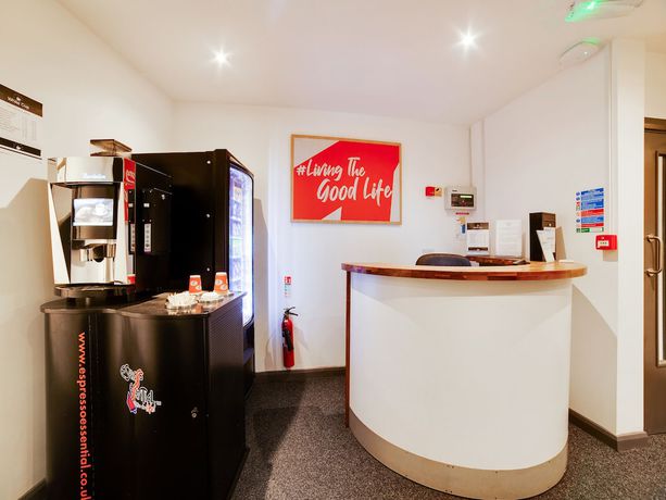 Imagen de los interiores del Hotel Snooze, Corby. Foto 18