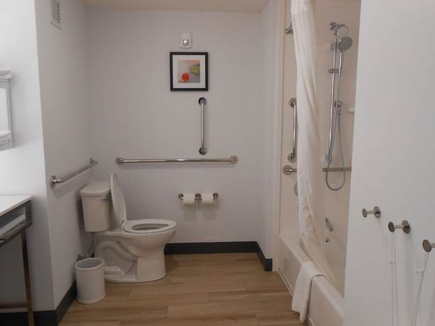 Imagen de la habitación del Hotel Snoqualmie Inn By America. Foto 13