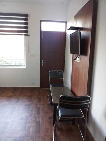Imagen de los interiores del Hotel Snow Ark Dalhousie. Foto 16