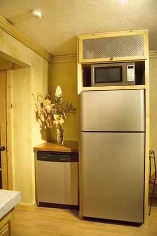 Imagen general del Hotel Snow Bear Inn. Foto 7