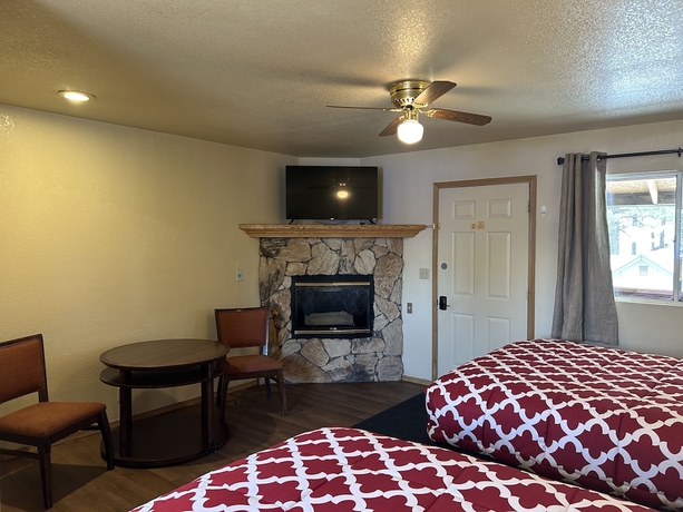 Imagen de la habitación del Hotel Snow Bear Lodge. Foto 10