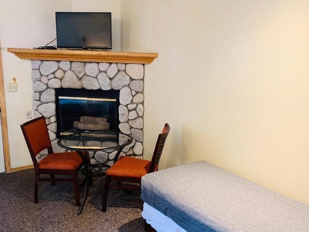 Imagen de la habitación del Hotel Snow Bear Lodge. Foto 16
