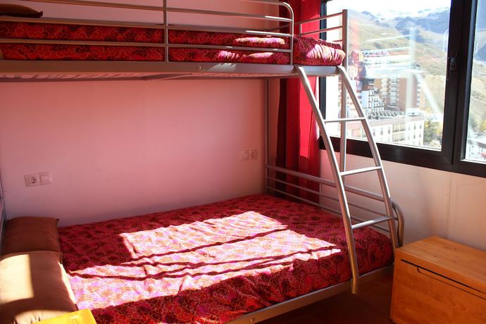 Imagen de la habitación del Hotel Snow Comfort Edificio Monte Gorbea. Foto 12