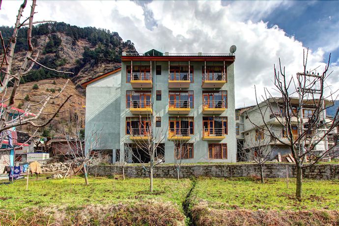 Imagen de los exteriores del Hotel Snow Country Manali. Foto 17