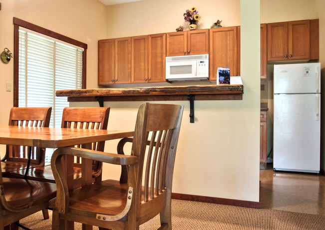 Imagen de la habitación del Hotel Snow Creek Lodge By Fernie Lodging. Foto 9