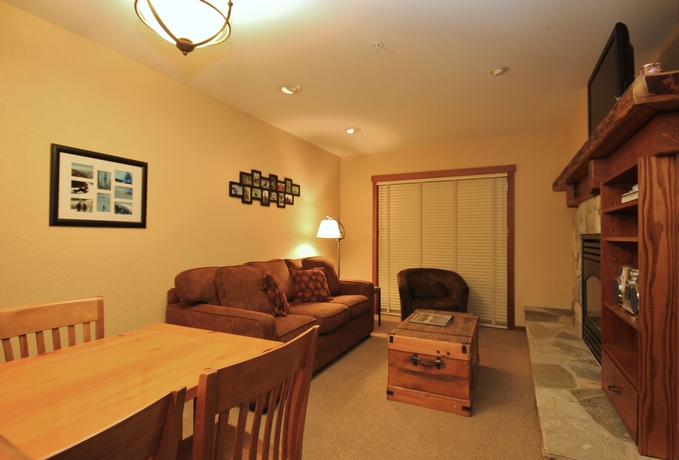 Imagen de la habitación del Hotel Snow Creek Lodge By Fernie Lodging. Foto 11