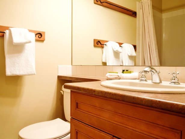 Imagen de la habitación del Hotel Snow Creek Lodge By Fernie Lodging. Foto 15