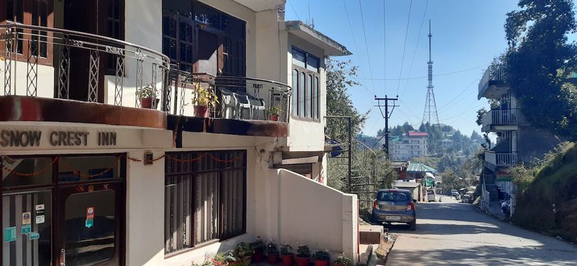 Imagen de los interiores del Hotel Snow Crest Inn. Foto 20