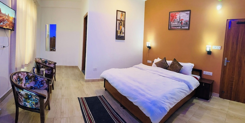 Imagen de la habitación del Hotel Snow Crest Residency- A Pure Veg. Foto 6