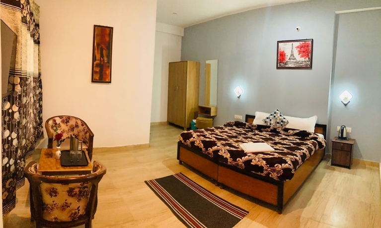 Imagen de la habitación del Hotel Snow Crest Residency- A Pure Veg. Foto 9