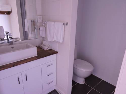 Imagen de la habitación del Hotel Snow Season Motor Inn. Foto 5