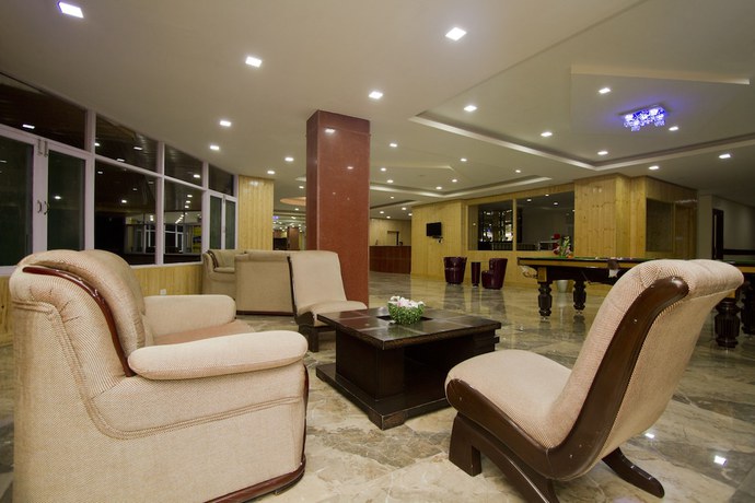Imagen de los interiores del Hotel Snow Touch Resort (Shri Nath Group). Foto 20