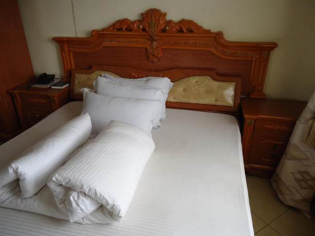 Imagen de la habitación del Hotel Snow View, Boma la Ngombe. Foto 5