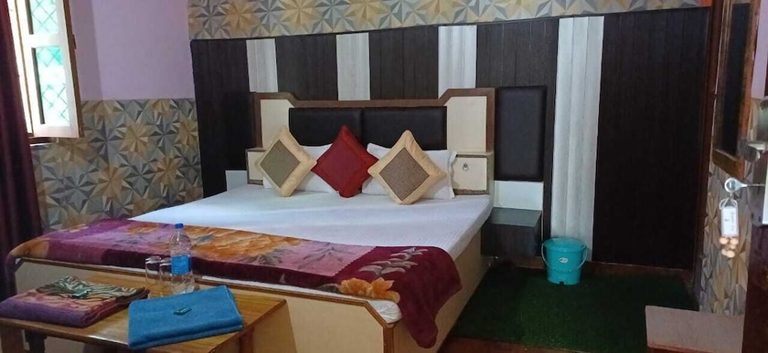 Imagen de la habitación del Hotel Snow View Chopta. Foto 15