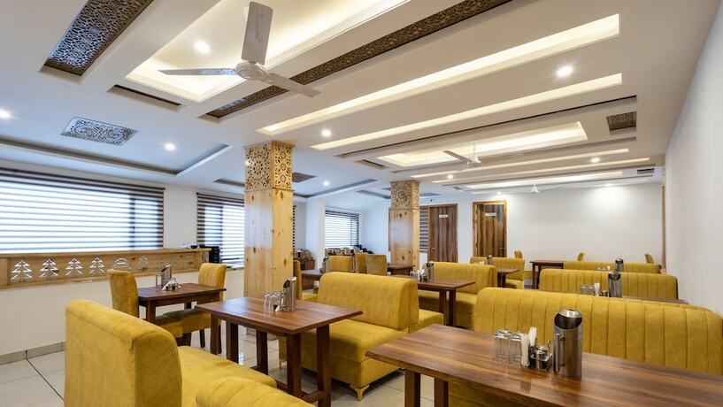 Imagen general del Hotel Snow White Regency Manali. Foto 8