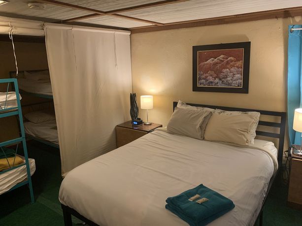 Imagen de la habitación del Hotel SnowMansion Taos Adventure Lodge. Foto 6