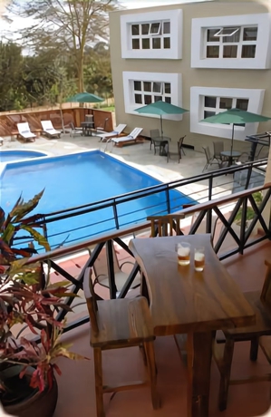 Imagen de la piscina del Hotel Snowcrest, ARUSHA. Foto 18