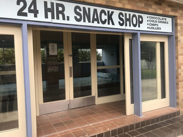 Imagen de los interiores del Hotel Snowy Mountains Motor Inn. Foto 33