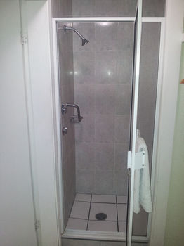 Imagen de la habitación del Hotel Sntenario. Foto 8