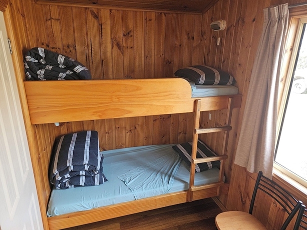 Imagen de la habitación del Hotel Snug Beach Cabin And Caravan Park. Foto 7