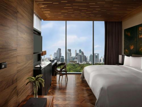 Imagen de la habitación del Hotel So/ Bangkok. Foto 14