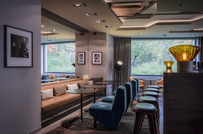 Imagen del bar/restaurante del Hotel So/ Berlin Das Stue. Foto 4