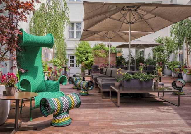 Imagen de los exteriores del Hotel So/ Berlin Das Stue. Foto 8