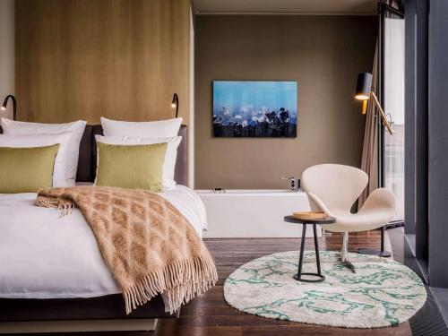 Imagen de la habitación del Hotel So/ Berlin Das Stue. Foto 11