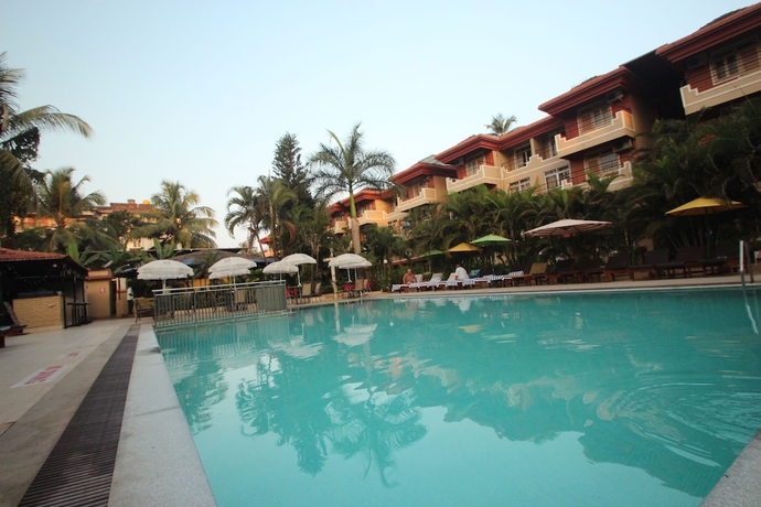 Imagen de la piscina del Hotel So My Resort. Foto 16