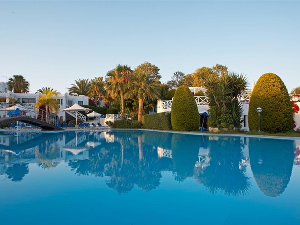 Imagen general del Hotel So Nice Club Resort. Foto 6