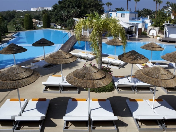 Imagen general del Hotel So Nice Club Resort. Foto 10