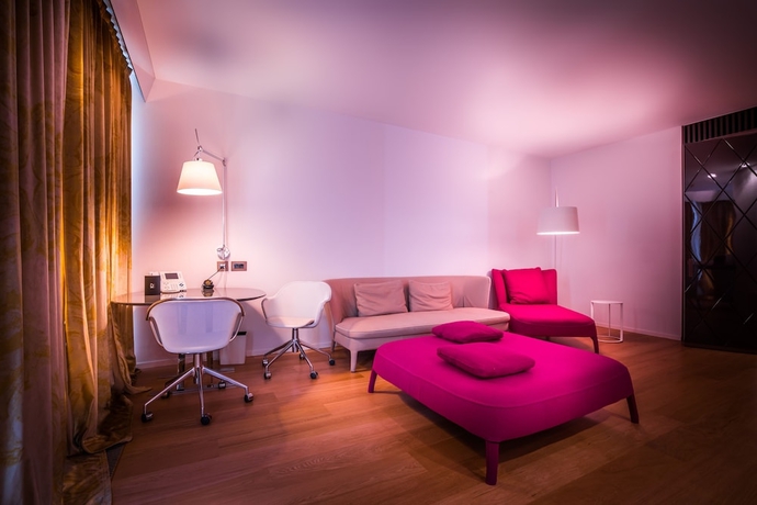 Imagen de la habitación del Hotel So/ Saint Petersburg. Foto 14