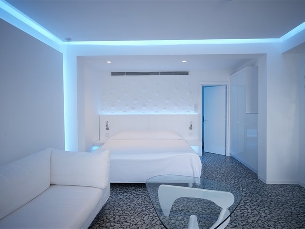 Imagen general del Hotel So White Beach Resort. Foto 1