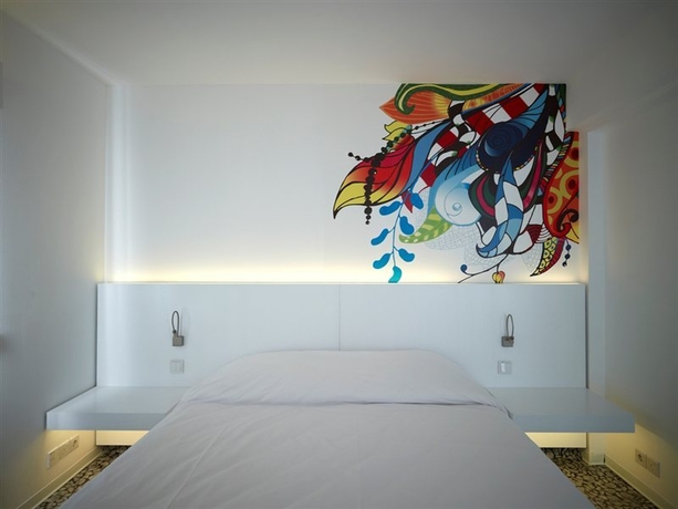 Imagen general del Hotel So White Beach Resort. Foto 7