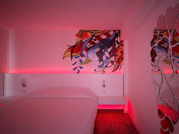 Imagen general del Hotel So White Beach Resort. Foto 10