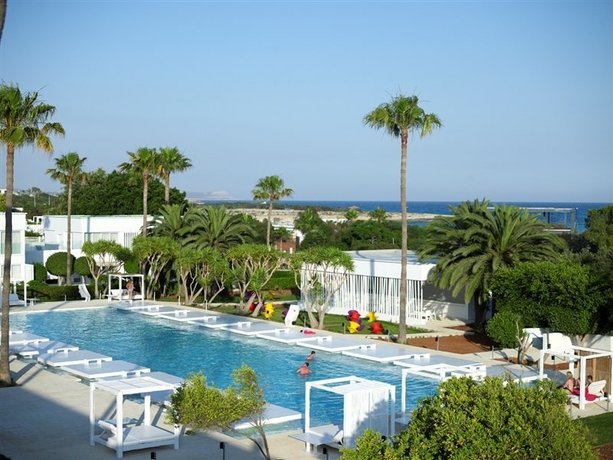 Imagen general del Hotel So White Club Resort. Foto 6